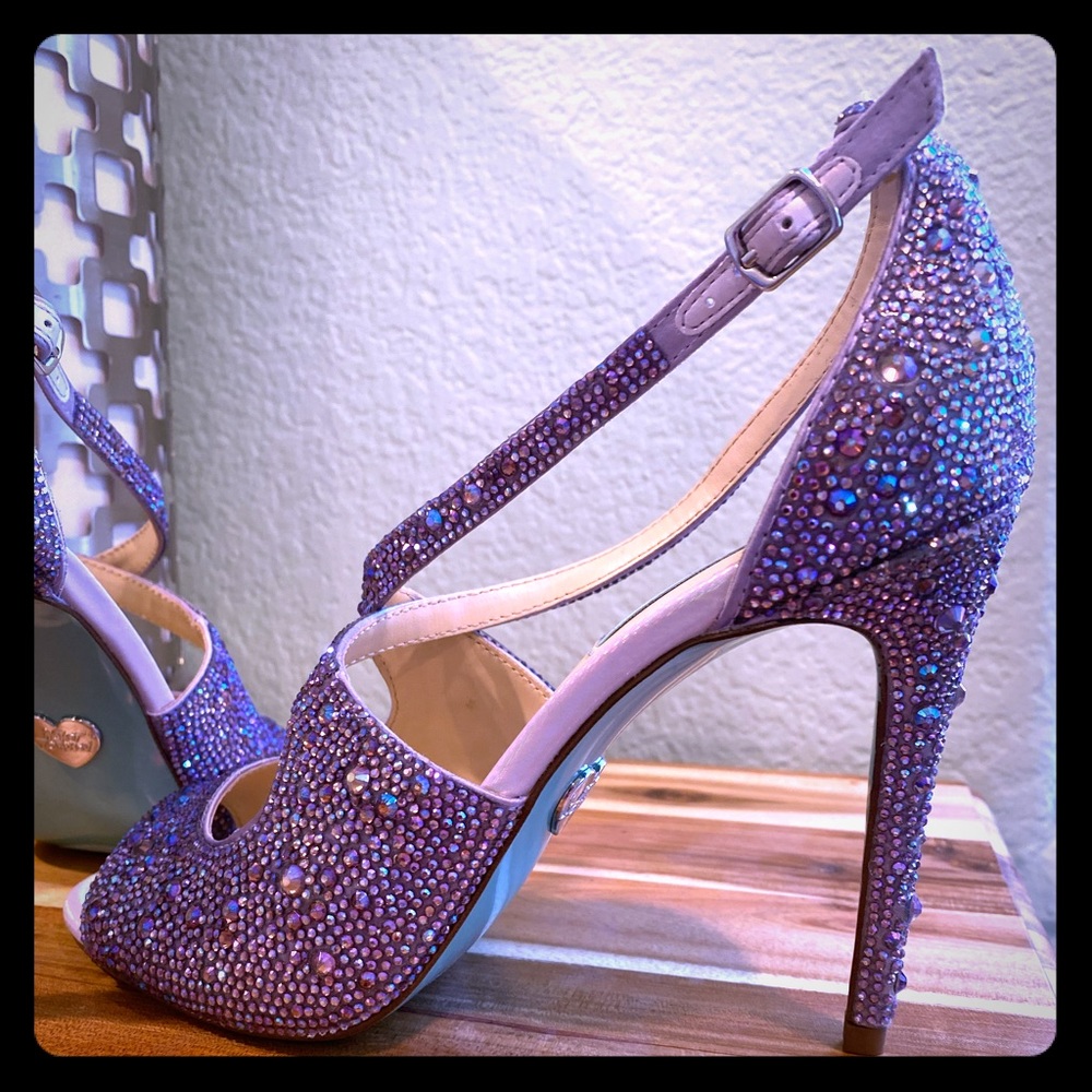 Blue by Betsy Johnson evening sandals